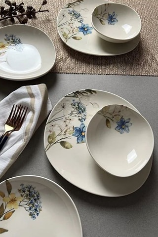 Serviço em porcelana - 12 peças