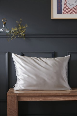 Funda de almohada de seda de morera Soanne - Gris claro