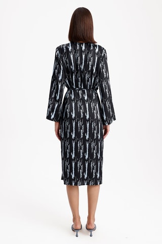 Vestido direito - Preto e azul-celeste