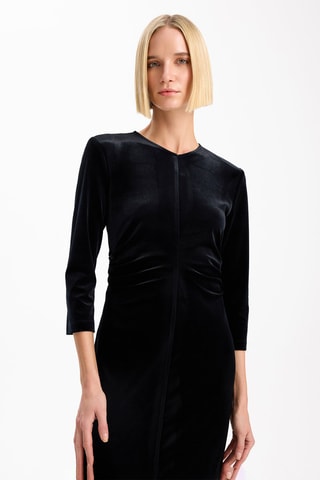 Vestido direito em veludo - Preto