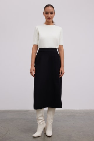 Saia direita - Preto