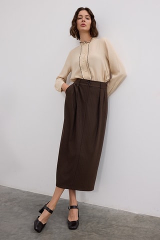 Saia comprida - Castanho