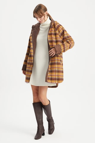 Casaco comprido com capuz Mostarda e castanho