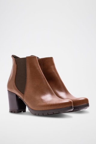 Stivaletti in crosta di pelle - Marrone