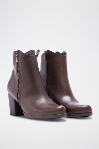 Stivaletti in crosta di pelle - Marrone