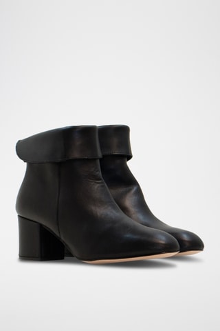 Stivaletti in crosta di pelle - Nero