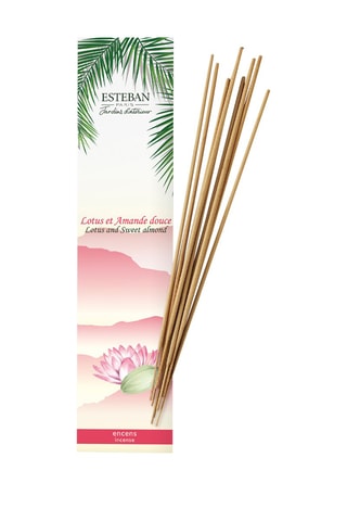 Incienso de loto y almendras dulces - 20 palos
