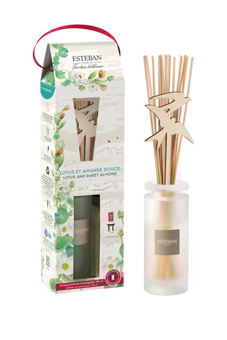 Ambientador de varillas «Loto y almendras dulces» - 100 ml