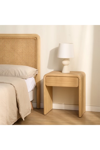 Mesilla de noche de 1 cajón de madera de Sungkai - 53,5 x 59,5 x 36 cm