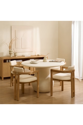 Mesa - 135 x 75 x 135 cm