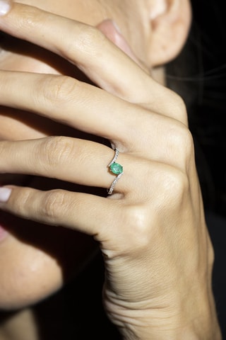 Ring Belle Emeraude - Witgoud, Diamanten en Smaragden