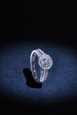 Ring Witgoud en Diamanten