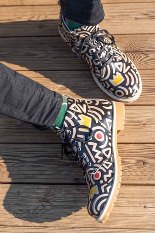 Botas Abstract Outline  - Multicolor