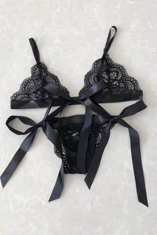 Soutien-gorge et tanga Noir