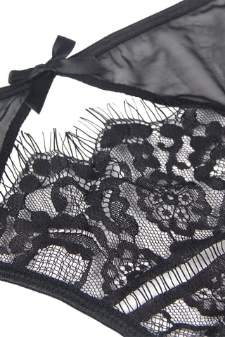 Porte-jarretelles et culotte Noir