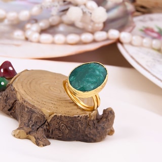 Anel - Latão banhado a ouro e ágata