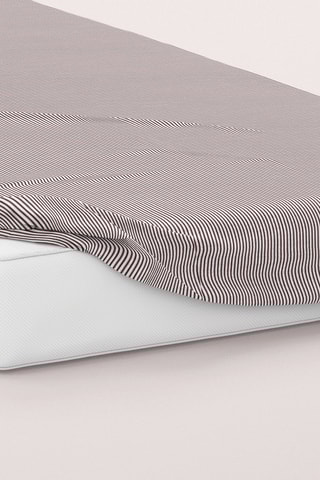 Drap-housse en satin de coton 80 fils/cm² Fleurs des champs  - Bordeaux