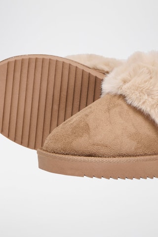 Pantoufles fourrées - Camel