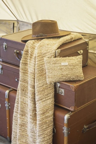 Pochette en soie Gail - Marron clair