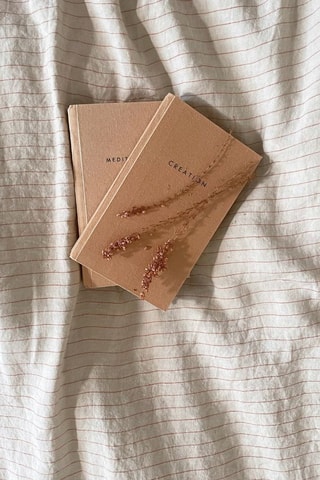 Taie d’oreiller en lin Luzy - Ecru et bordeaux - 50 x 70 cm