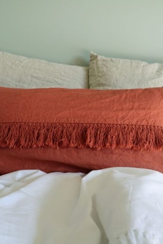 Coussin en lin Fox - Rouge brique - 30 x 60 cm