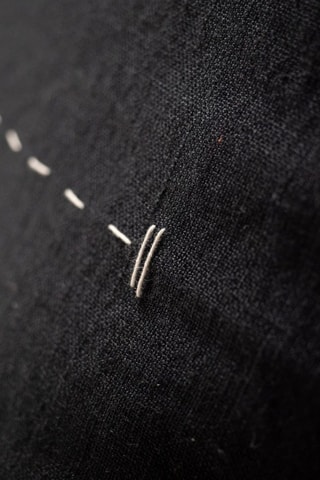 Coussin en lin Bopper - Bleu marine - 50 x 70 x 12 cm