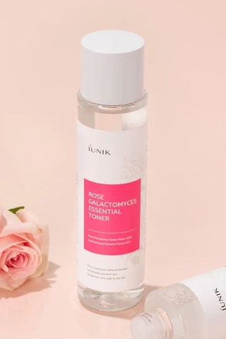 Tónico hidratante con rosa de damasco Galactomyces Essential Toner iUNIK - Piel grasa, deshidratadas o sensibles - 200 ml
