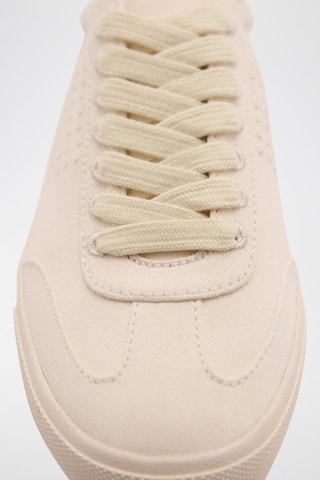 Tennis lacées - Beige