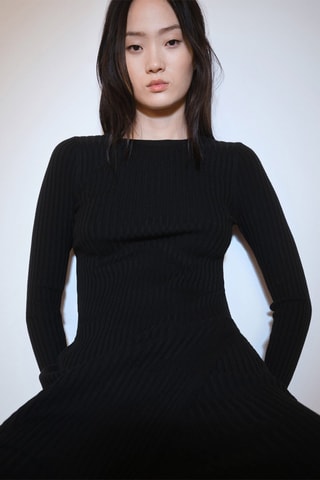 Robe courte maille côtelée - Noir