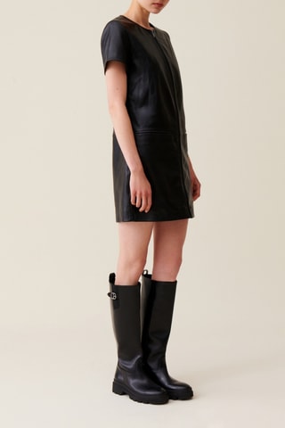 Robe droite en cuir - Noir