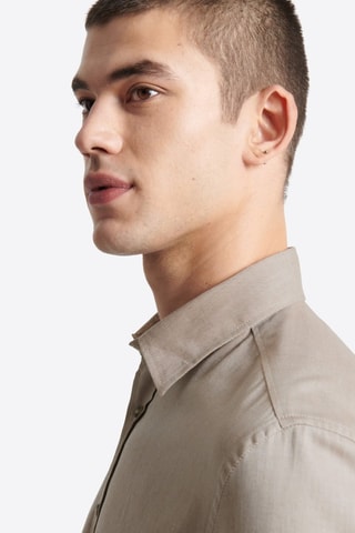 Camisa slim fit - Beige