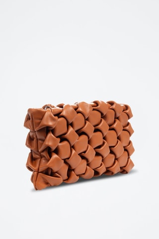 Borsa a tracolla intrecciata in pelle Armento - Cammello