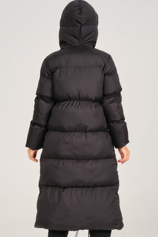 Lange Gewatteerde Jas Zwart