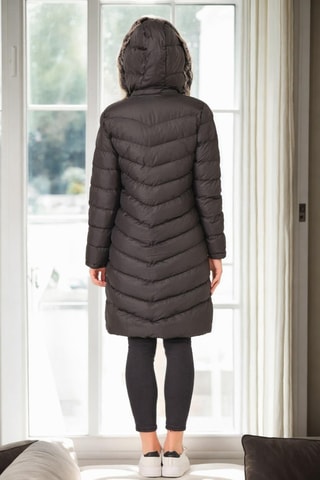 Lange gewatteerde jas met capuchon - Zwart