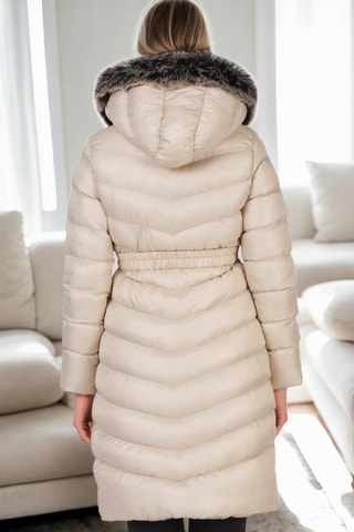 Lange gewatteerde jas met capuchon - Beige