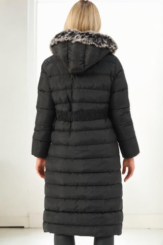 Lange gewatteerde jas met capuchon - Zwart