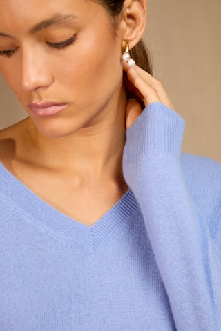 Jersey 100 % cachemir - Cuello de pico - Azul claro