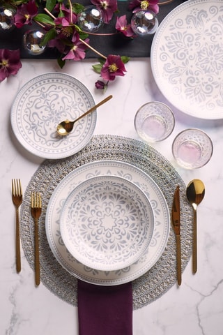 Vajilla de porcelana - 18 piezas