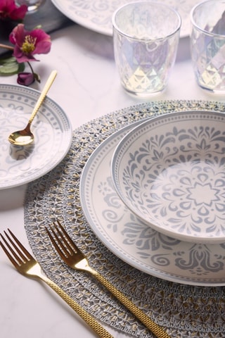 Vajilla de porcelana - 18 piezas