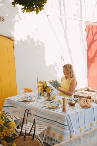  Tafellaken Alechinsky - Hemelsblauw en Wit