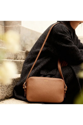 Borsa a tracolla in pelle Agathe  - Marrone