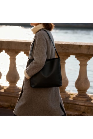Borsa a secchiello in pelle Diane  - Nero