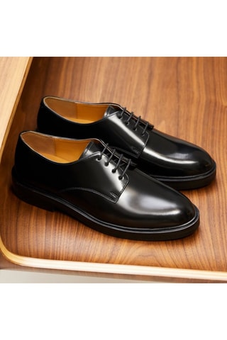 Stringate in pelle Laure  - Nero