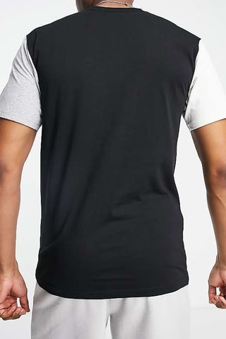 T-shirt Opposite - Zwart - Vans