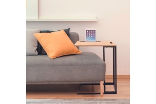 Bout de canapé - Imitation bois et noir