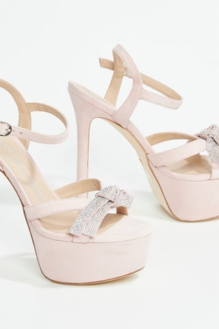 Sandales en cuir de chèvre Bow - Rose pâle