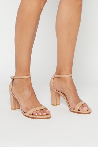 Sandales à talons en cuir d’agneau Nearlynude - Nude - Stuart Weitzman