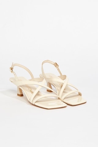 Sandales à talons en cuir de veau Oasis - Beige