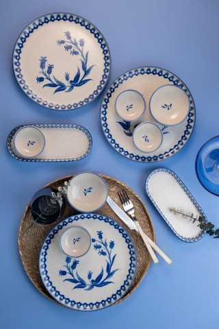 Service en porcelaine - 14 pièces