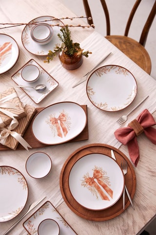 Service en porcelaine - 14 pièces